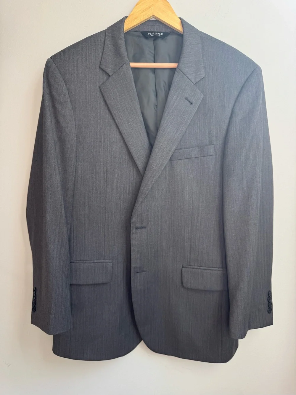 Jos. A. Bank Men's Dark Charcoal Two-Button Suit Blazer